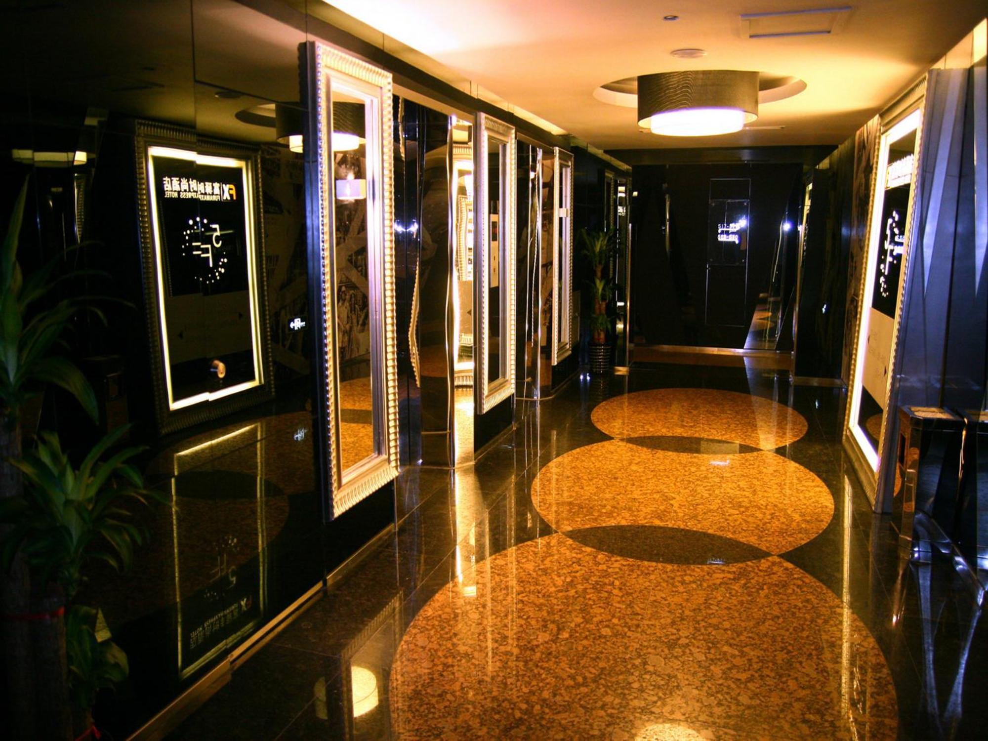Fx Hotel Yansha Beijing Exterior photo